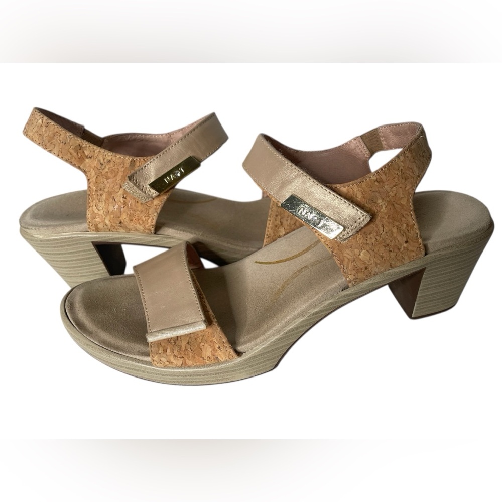 Naot Taupe Cork Block Heel Sandals with Metallic Trim Sz 38